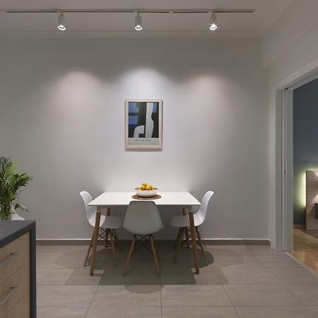 Modern Haven Near Archaeological Museum Apartment Athens Exterior photo